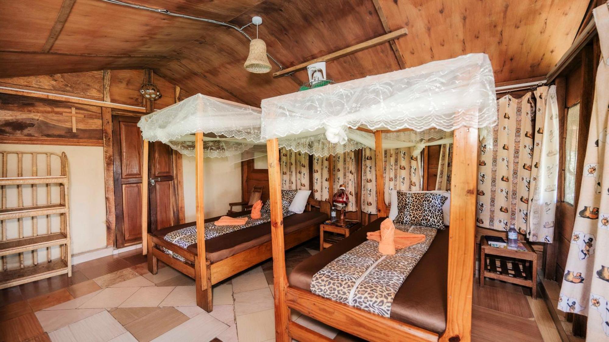 Pakwach Mama Washindi Lodge מראה חיצוני תמונה